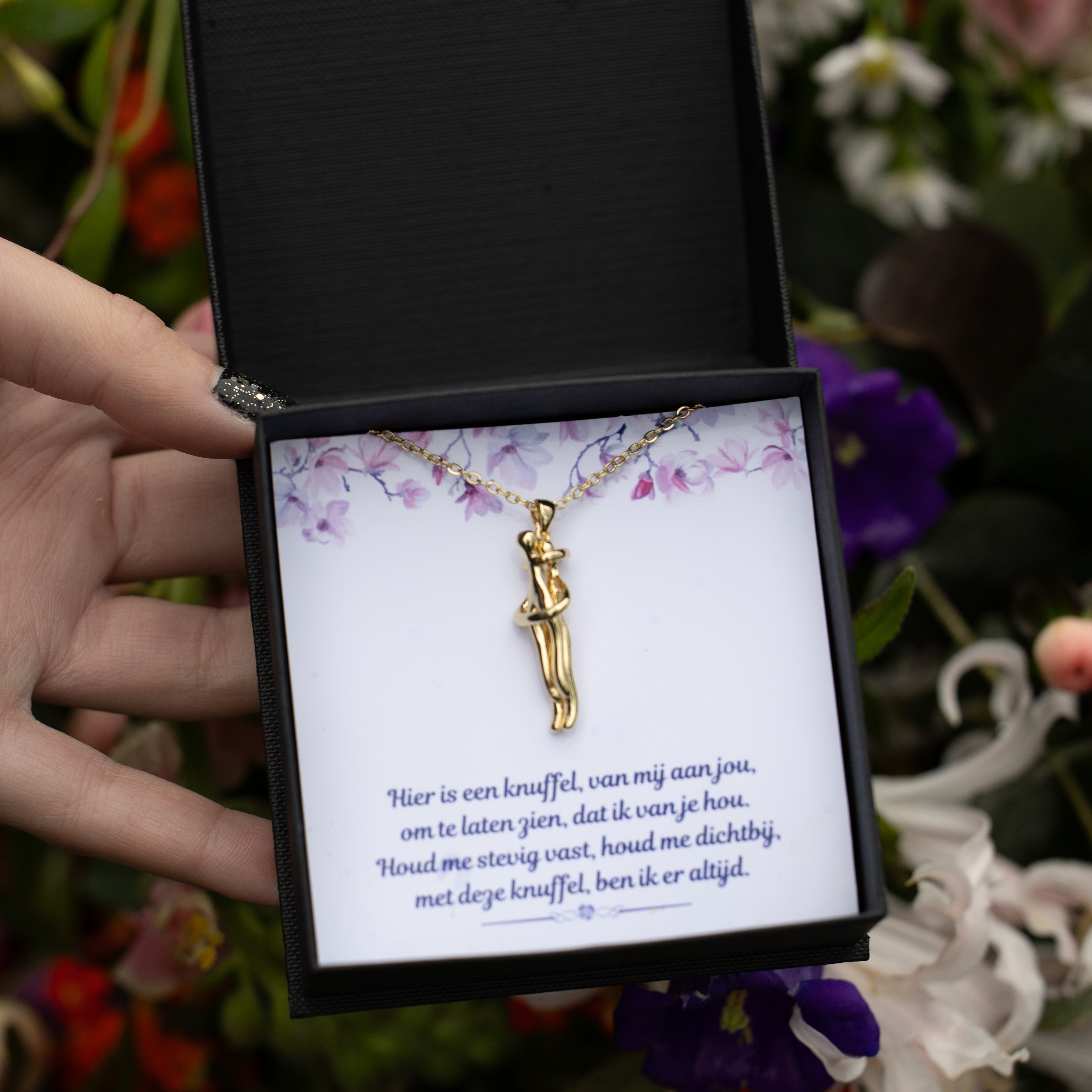 hier is een knuffel - knuffelketting